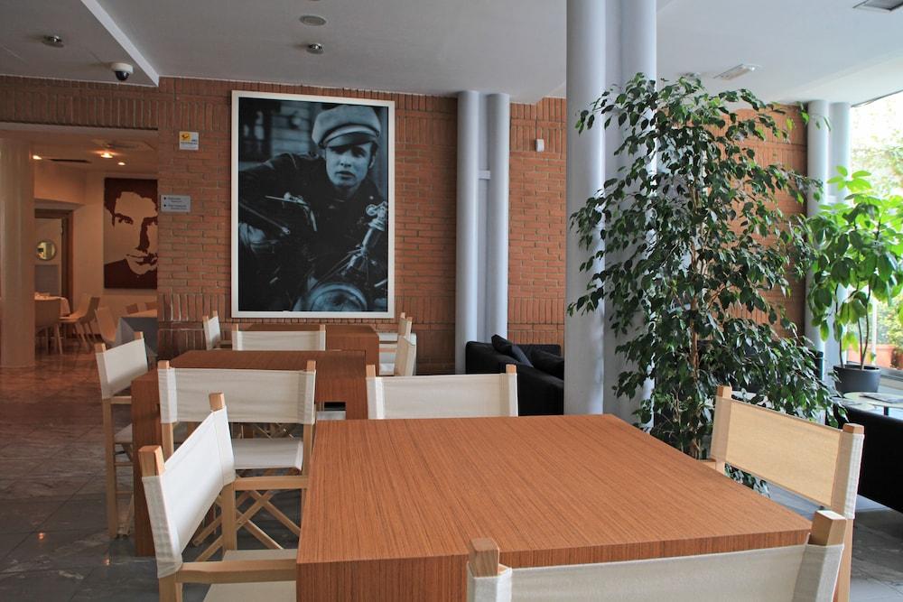 B&B Hotel Milano Cologno Studios Cologno Monzese Eksteriør bilde