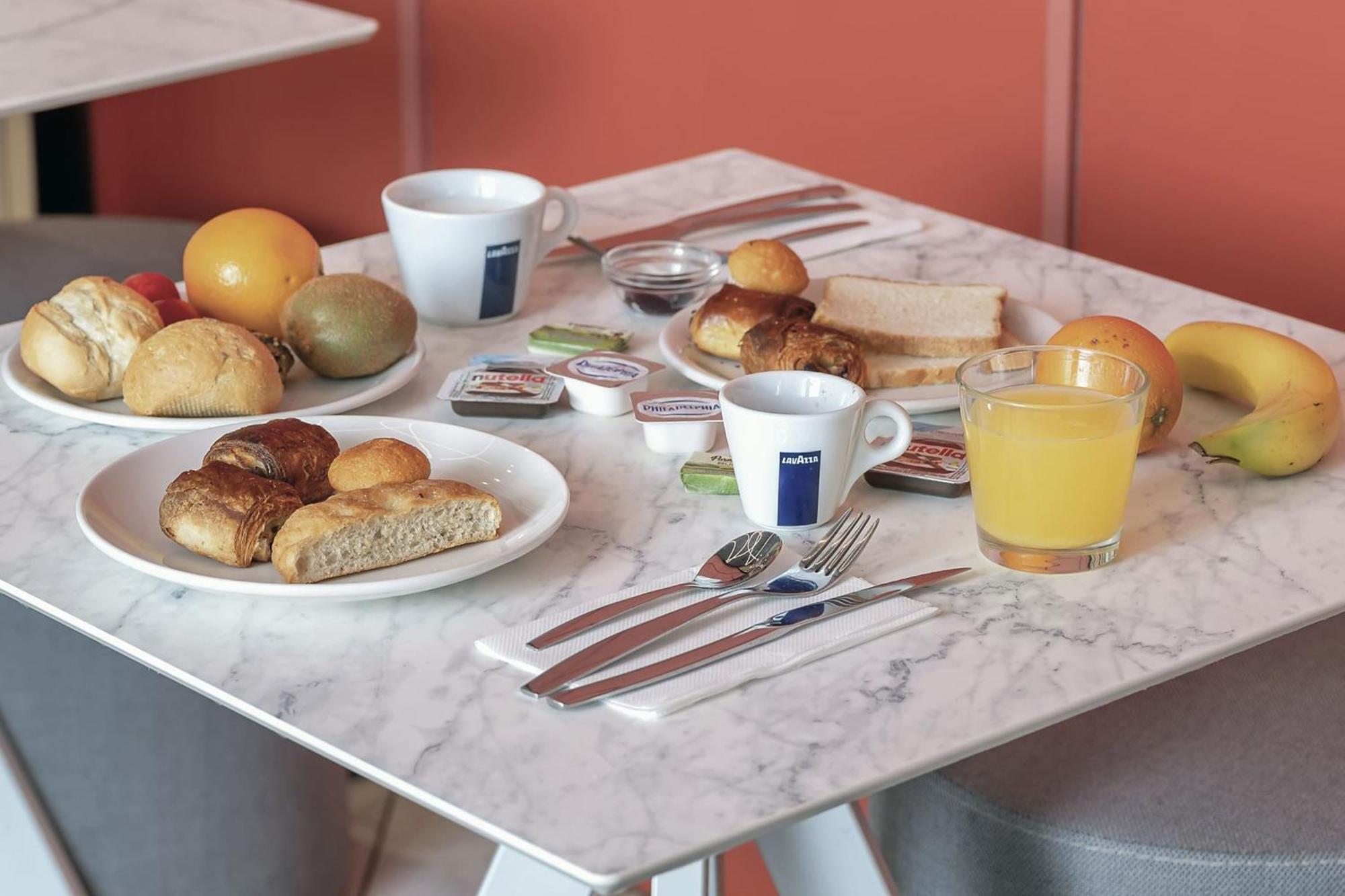 B&B Hotel Milano Cologno Studios Cologno Monzese Eksteriør bilde