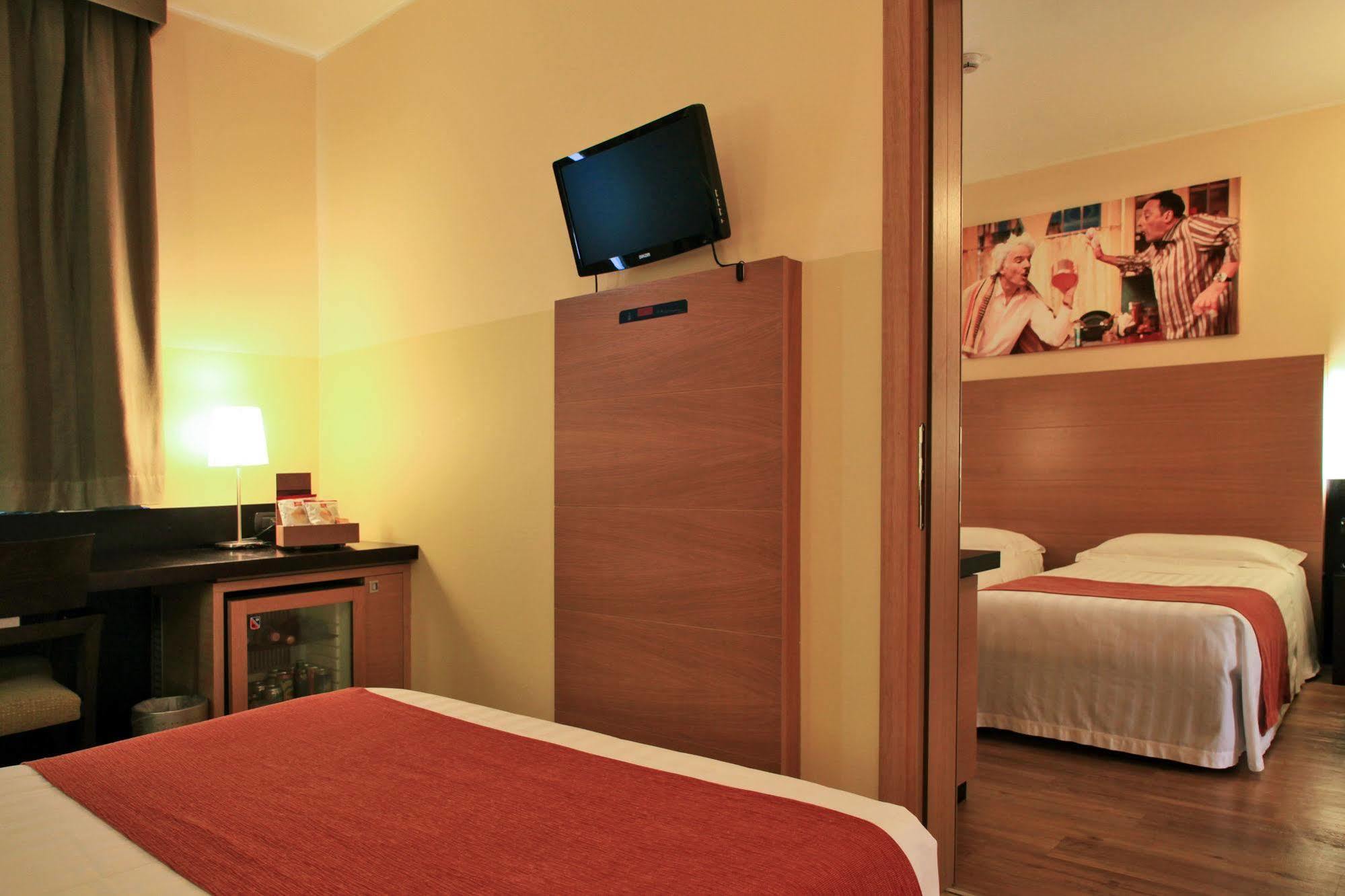 B&B Hotel Milano Cologno Studios Cologno Monzese Eksteriør bilde