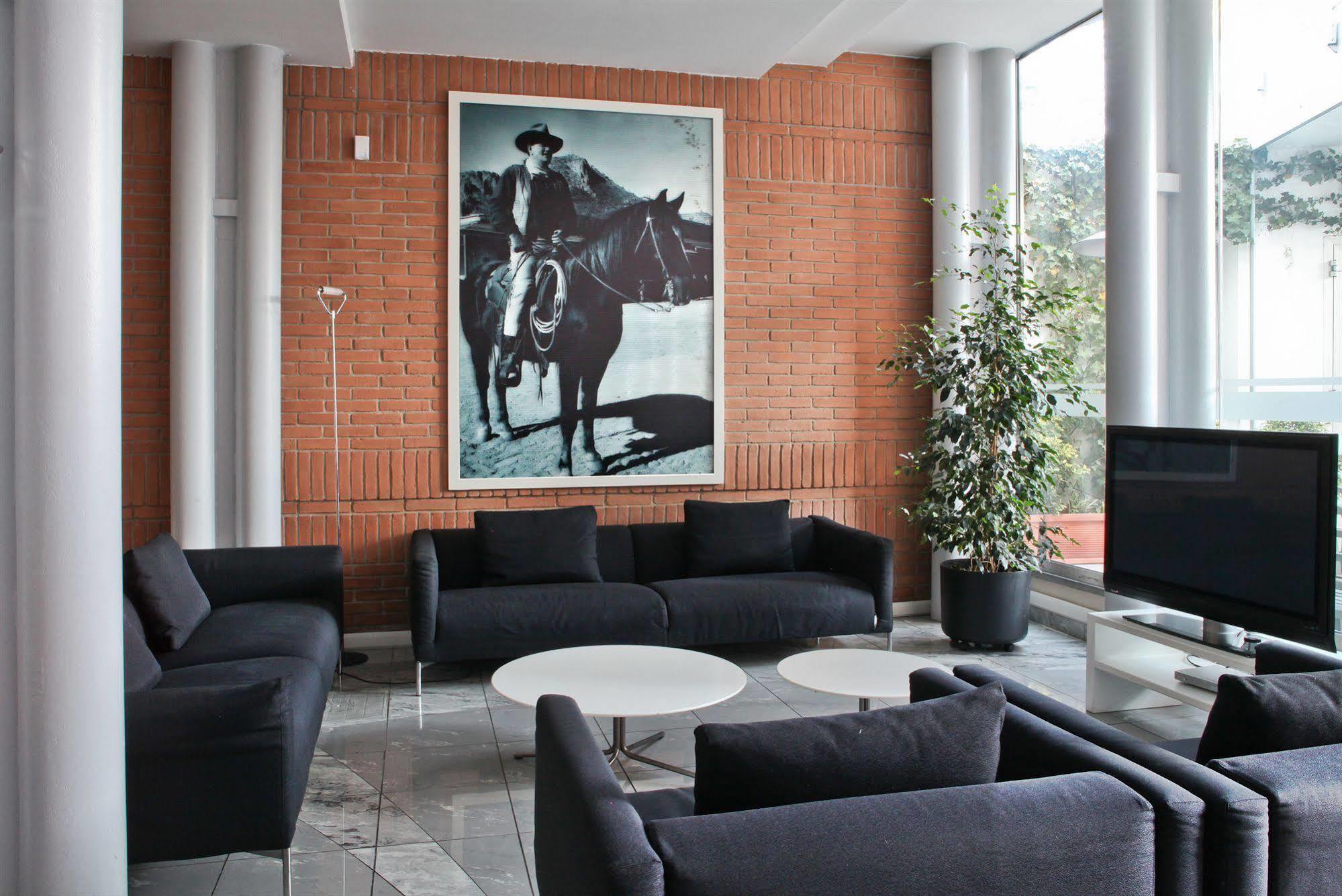 B&B Hotel Milano Cologno Studios Cologno Monzese Eksteriør bilde